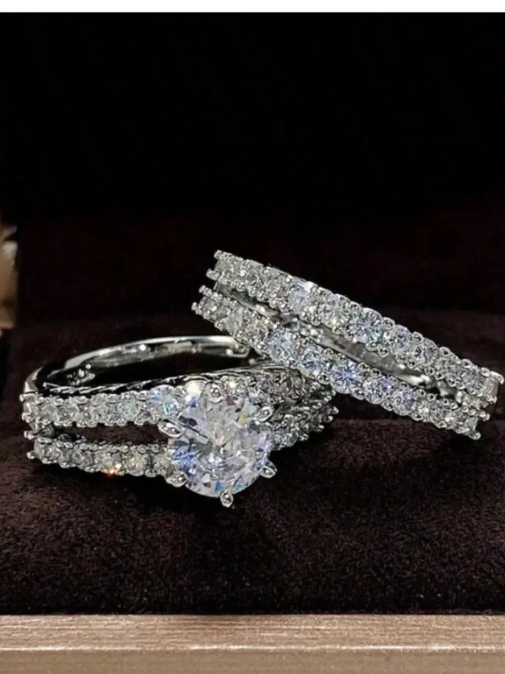 Jewelry elegant pink